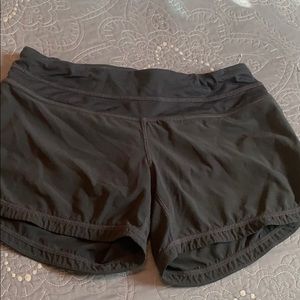 Lululemon short
